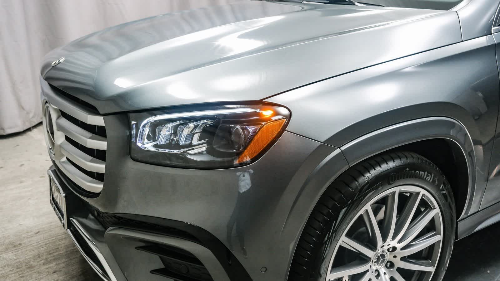 Thumbnail: 2025 Mercedes-Benz GLS - 11