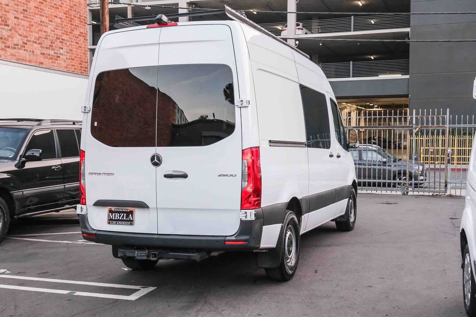 Thumbnail: 2022 Mercedes-Benz Sprinter - 4