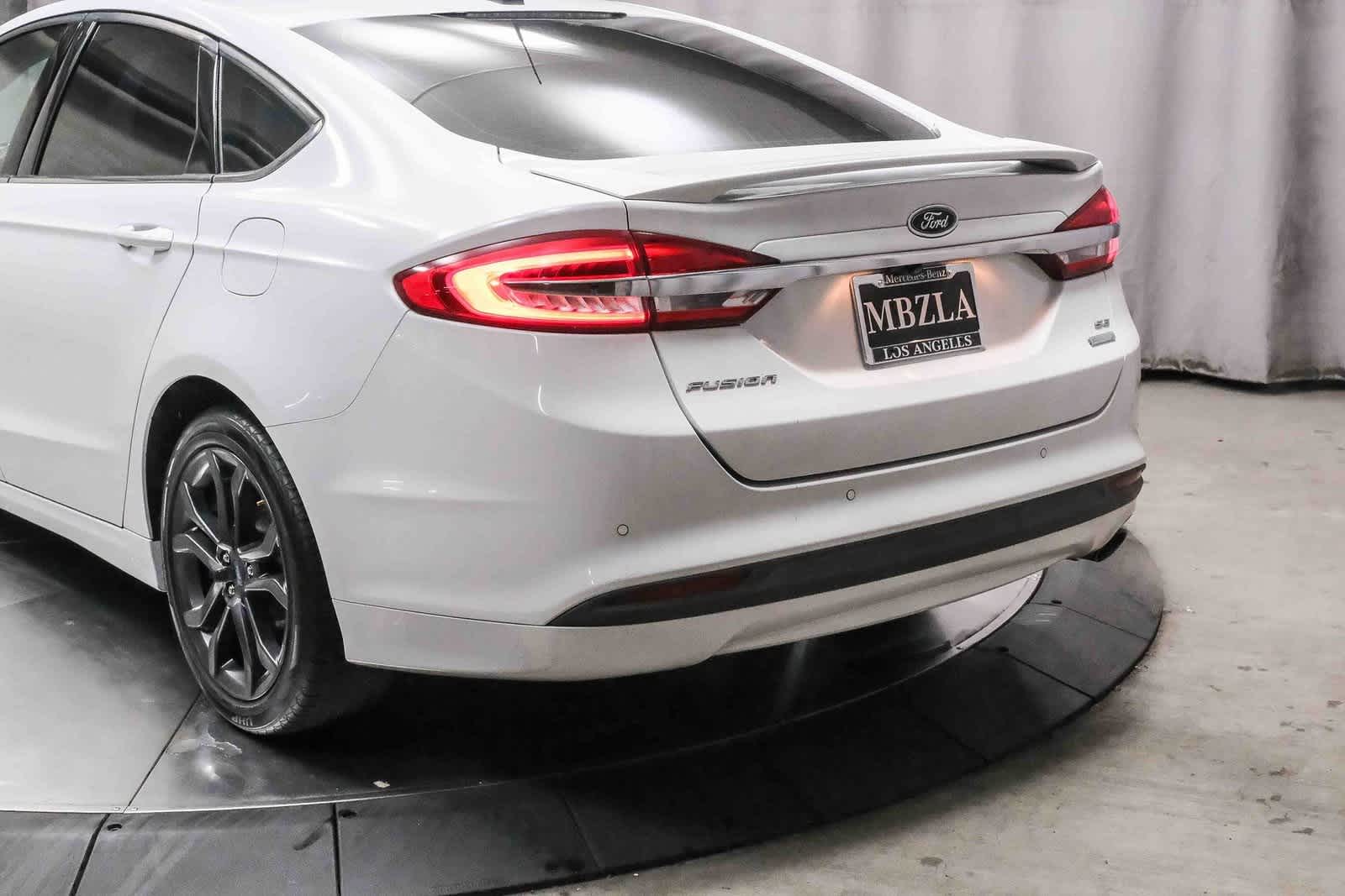 Thumbnail: 2018 Ford Fusion - 8