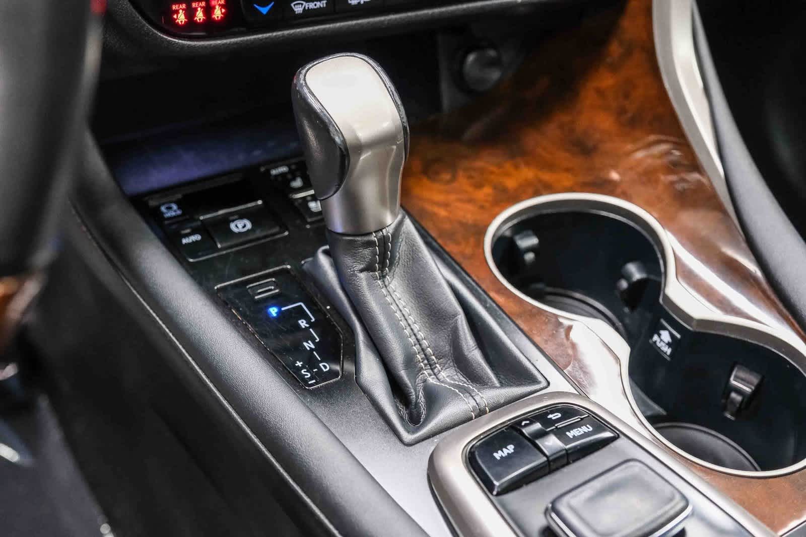 Thumbnail: 2019 Lexus RX - 18