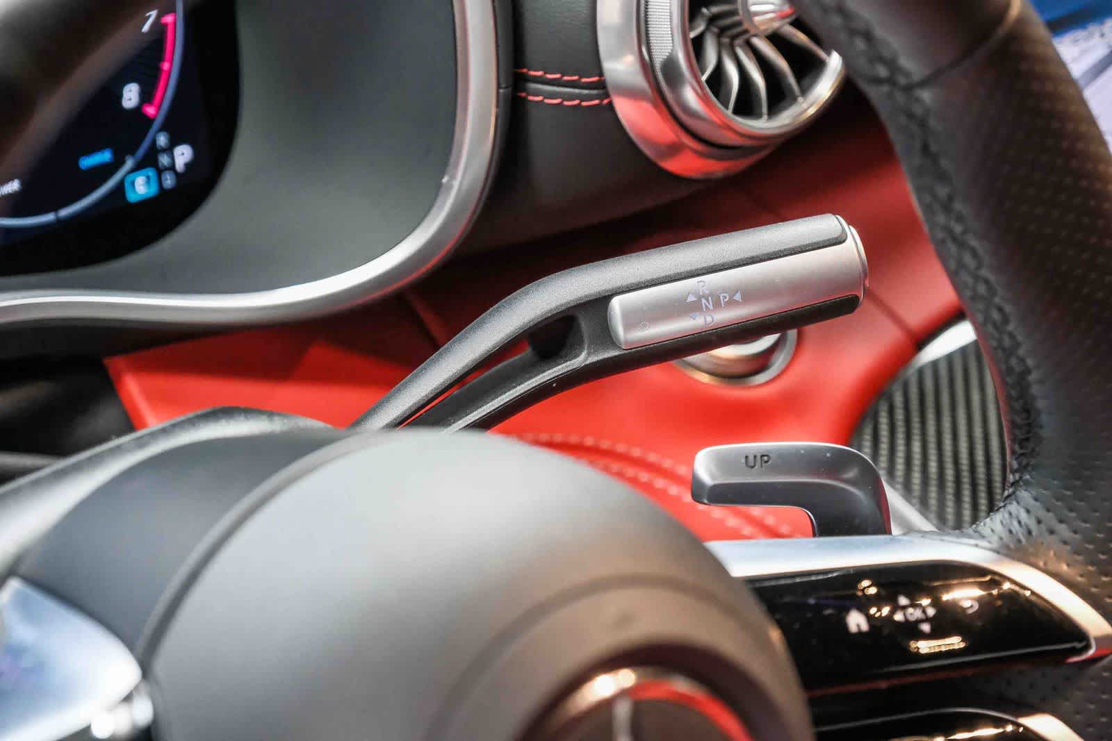 Thumbnail: 2023 Mercedes-Benz SL-Class - 18