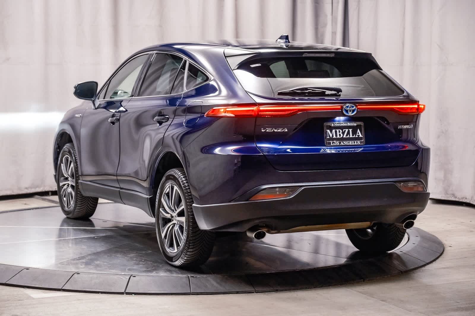 Thumbnail: 2021 Toyota Venza - 2