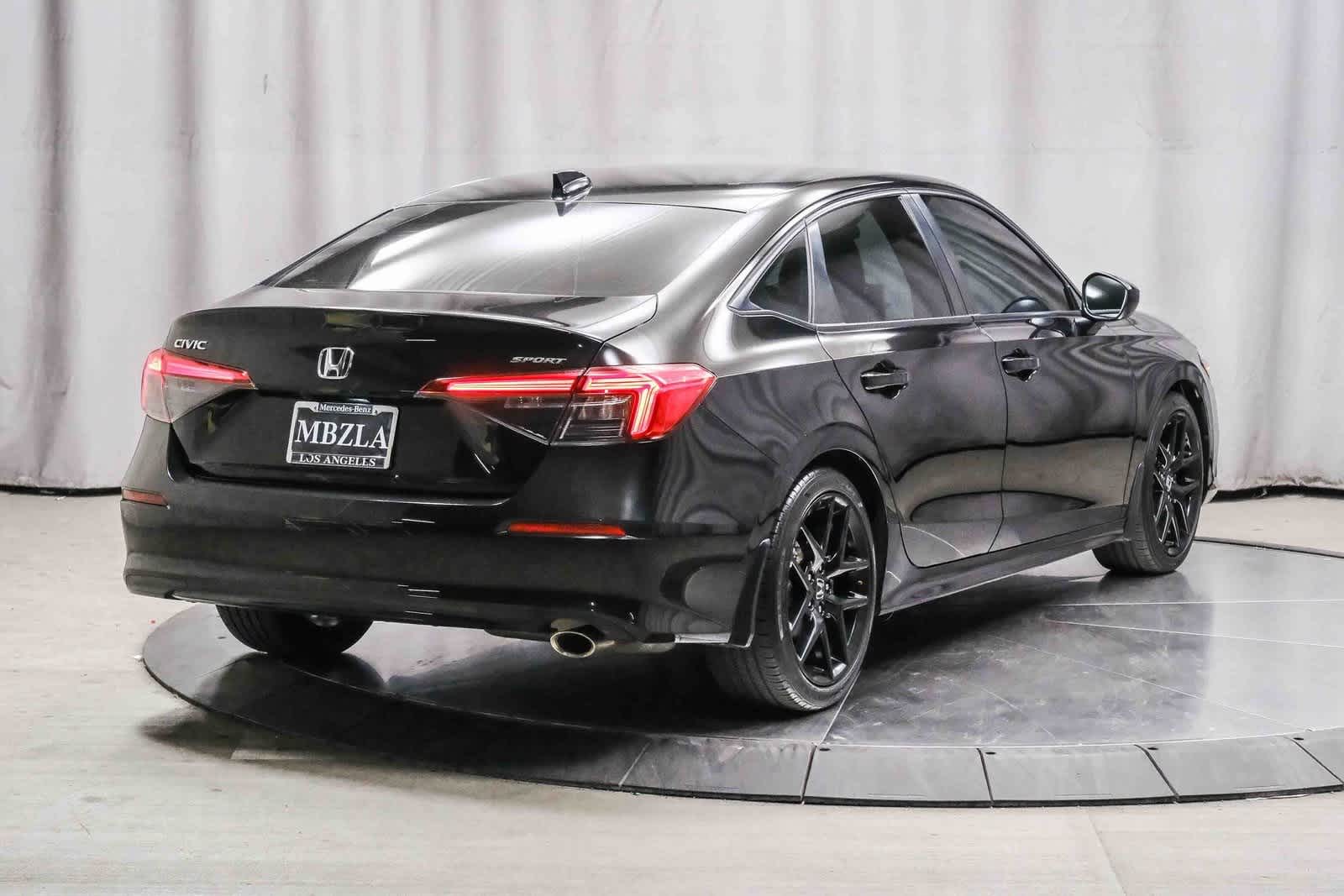 Thumbnail: 2023 Honda Civic - 4