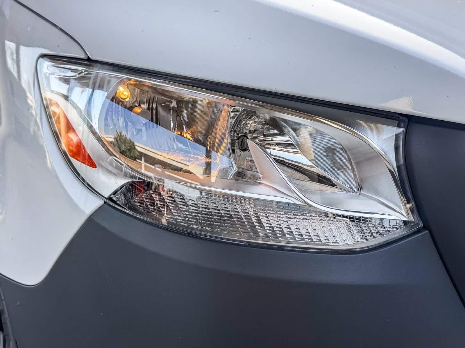 Thumbnail: 2026 Mercedes-Benz Sprinter - 4