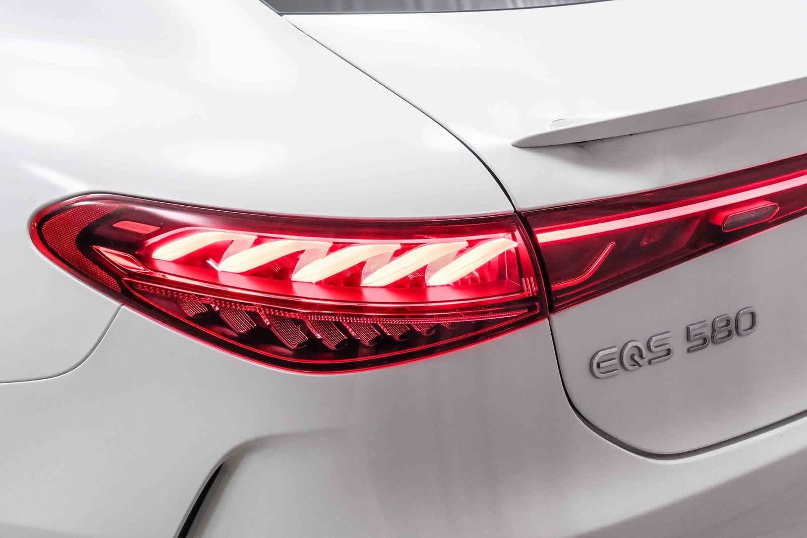 Thumbnail: 2022 Mercedes-Benz EQS - 7