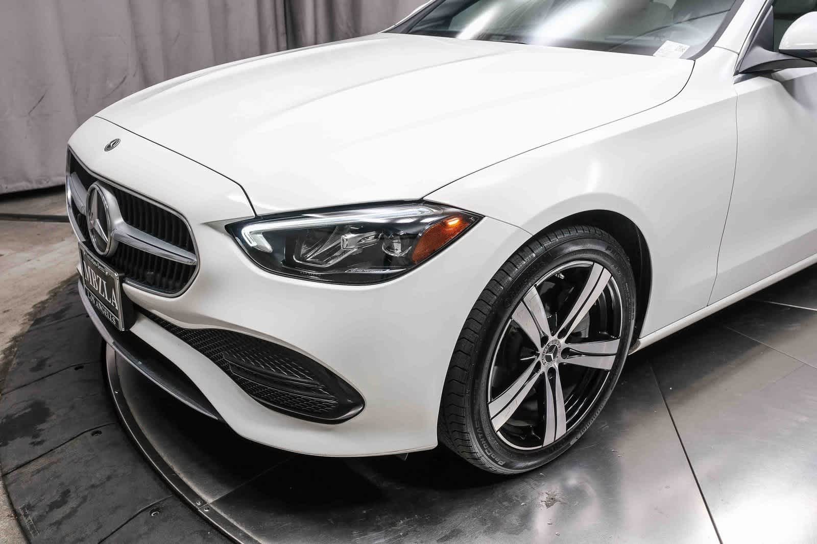 Thumbnail: 2022 Mercedes-Benz C-Class - 12