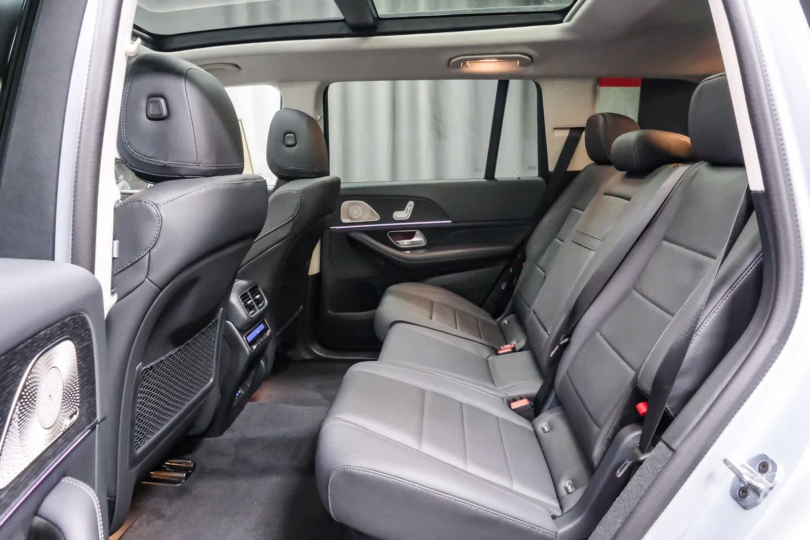 Thumbnail: 2026 Mercedes-Benz GLS - 19