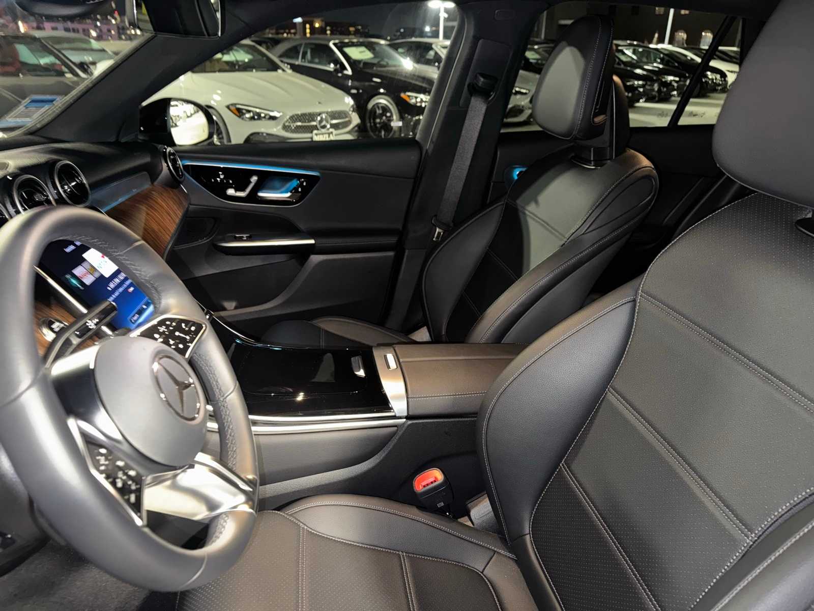 Thumbnail: 2025 Mercedes-Benz GLC - 5