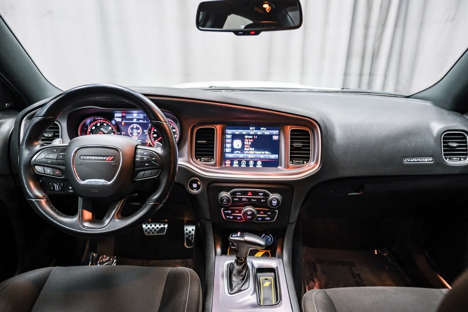 Thumbnail: 2021 Dodge Charger - 13