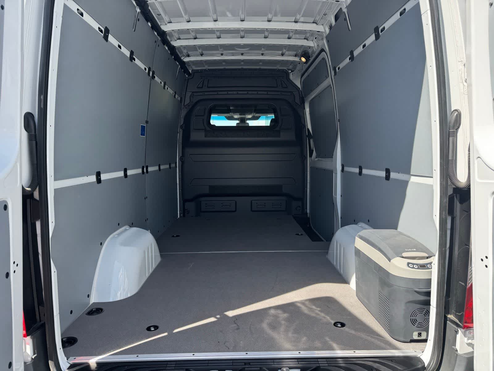 Thumbnail: 2023 Mercedes-Benz Sprinter - 6