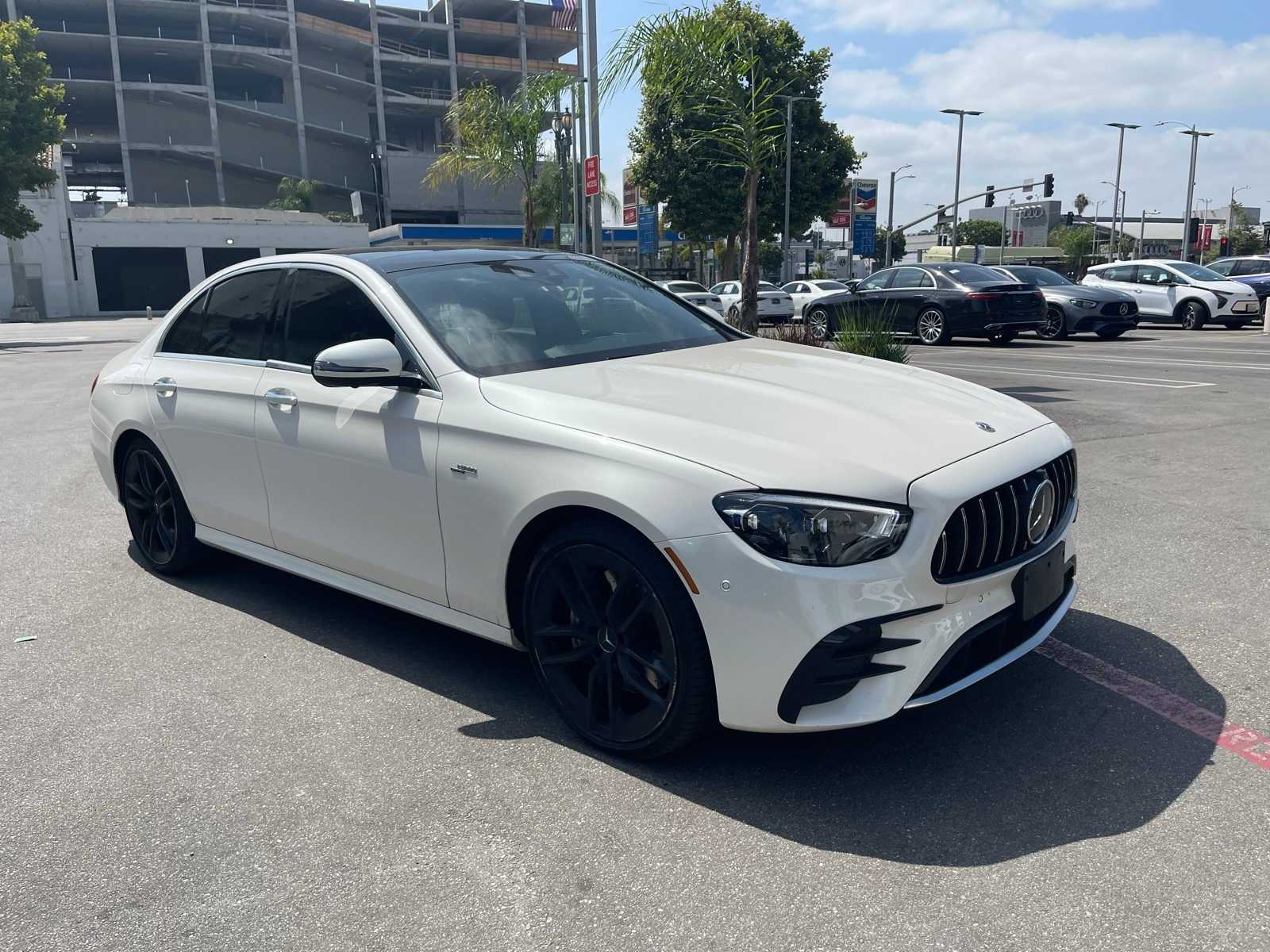 Thumbnail: 2022 Mercedes-Benz E-Class - 4