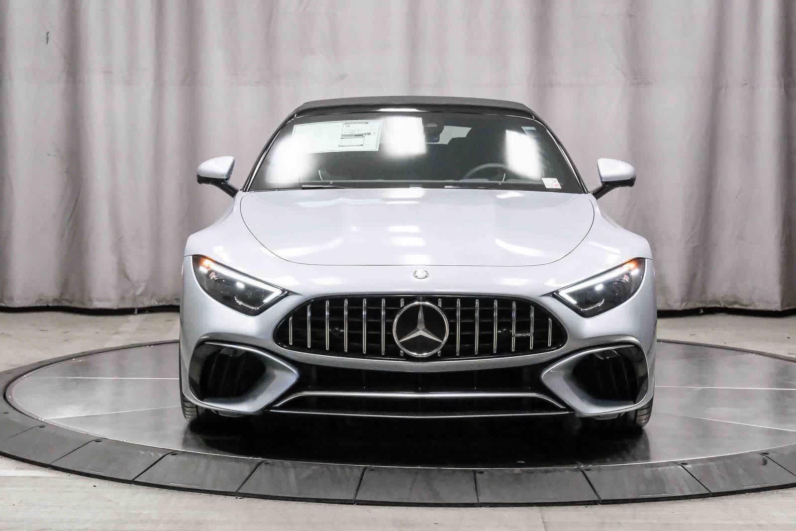 Thumbnail: 2025 Mercedes-Benz SL-Class - 6