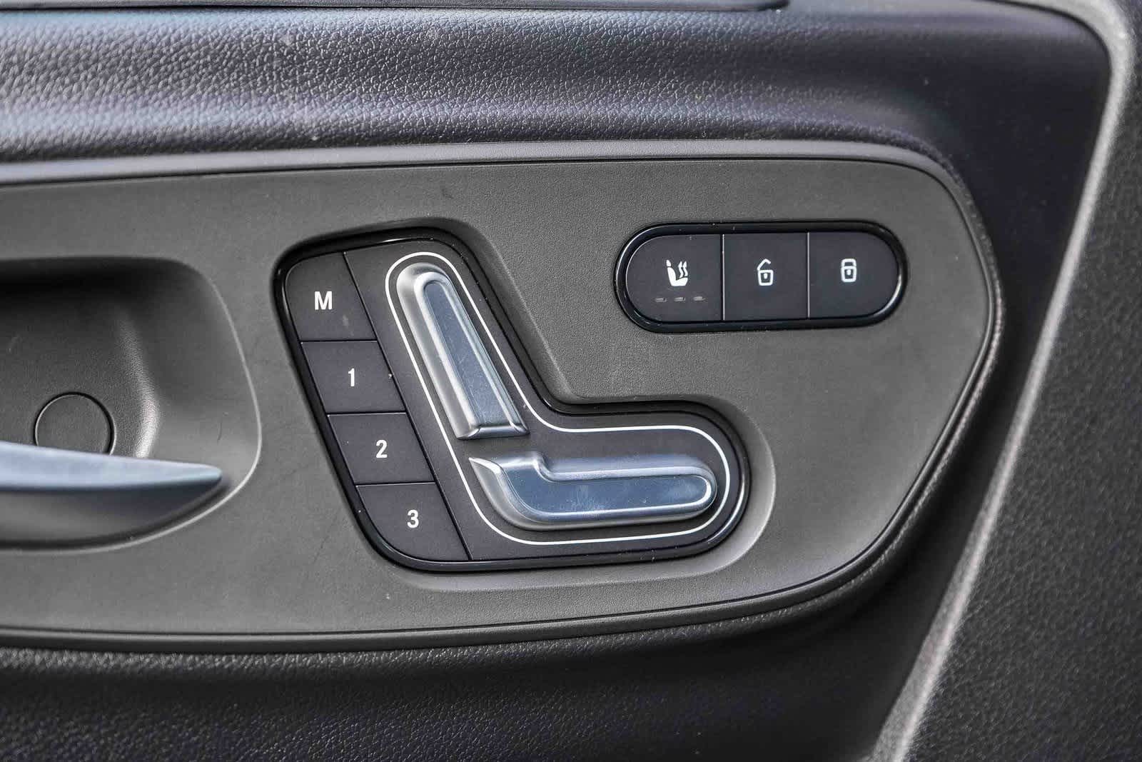 Thumbnail: 2026 Mercedes-Benz Sprinter - 20