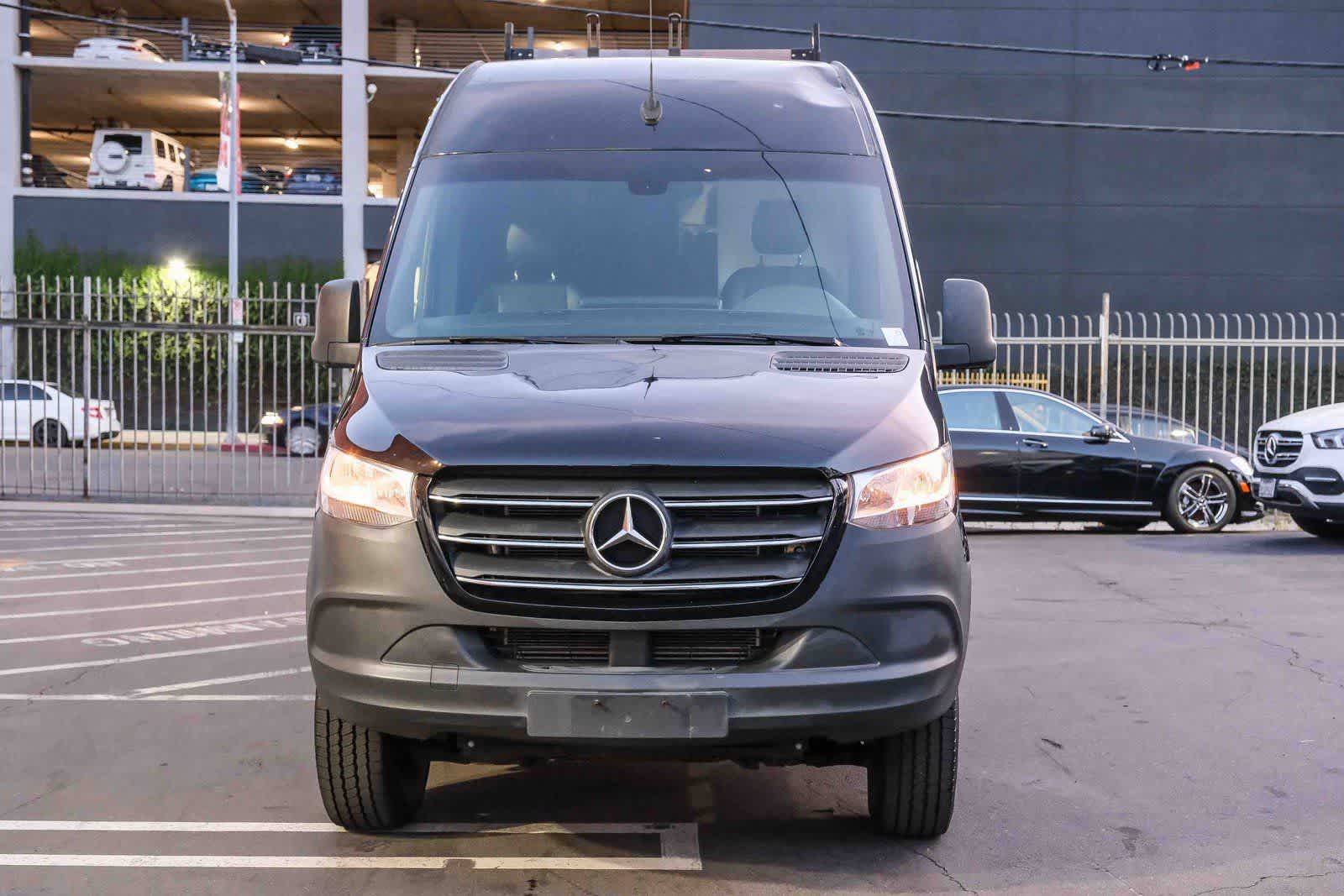 Thumbnail: 2021 Mercedes-Benz Sprinter - 2