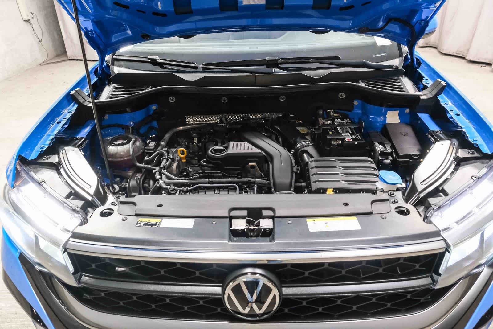 Thumbnail: 2022 Volkswagen Taos - 30