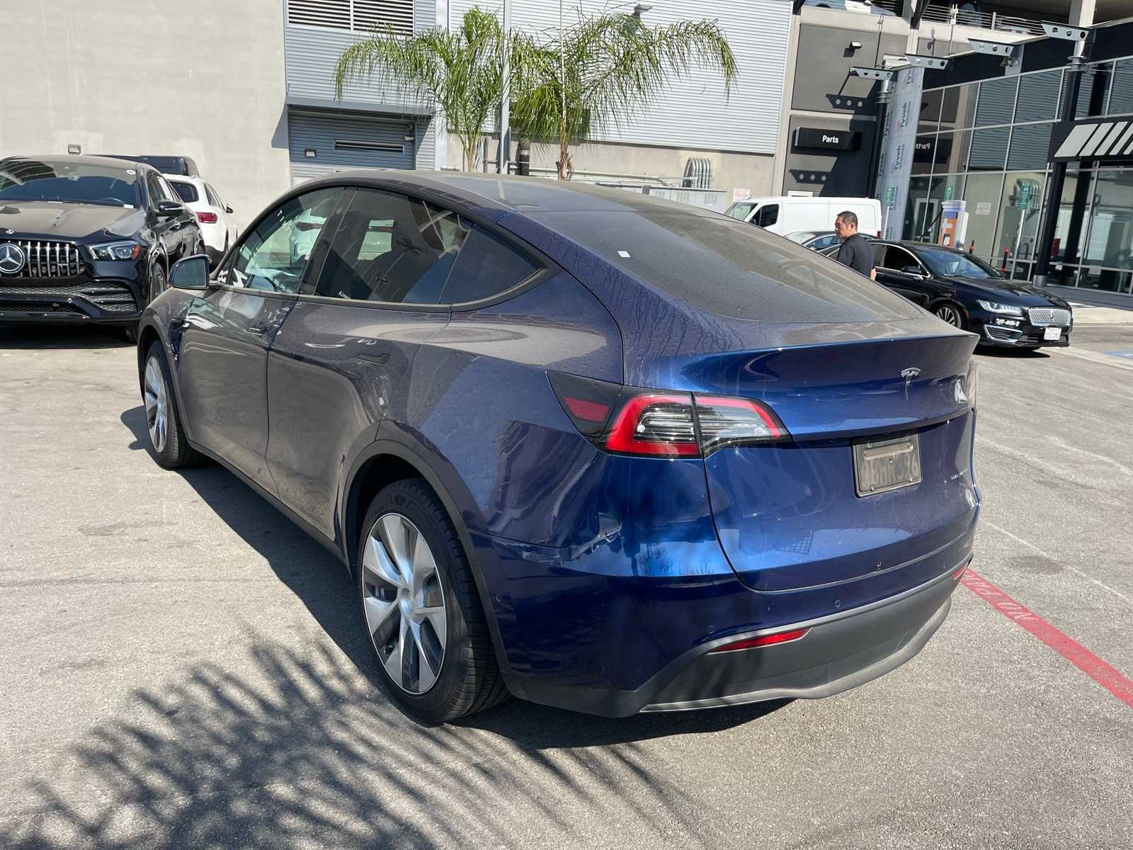 Thumbnail: 2022 Tesla Model Y - 2