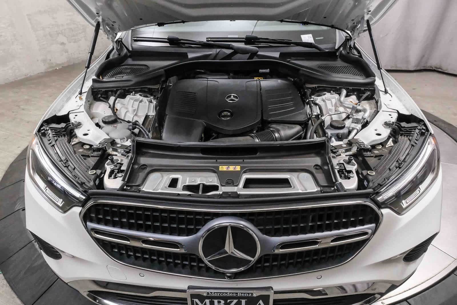 Thumbnail: 2025 Mercedes-Benz GLC - 26