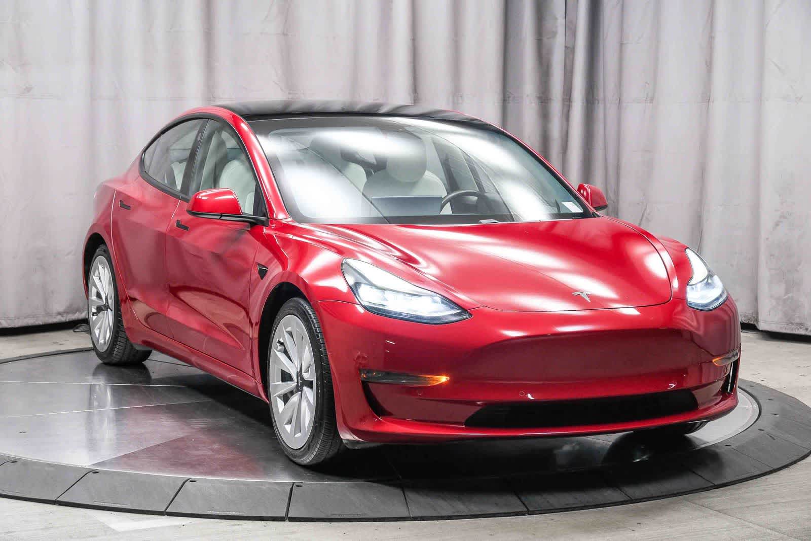 Thumbnail: 2021 Tesla Model 3 - 5