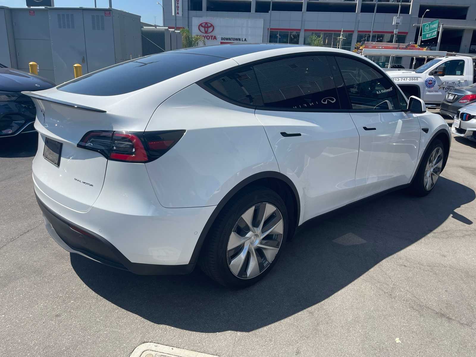 Thumbnail: 2020 Tesla Model Y - 3