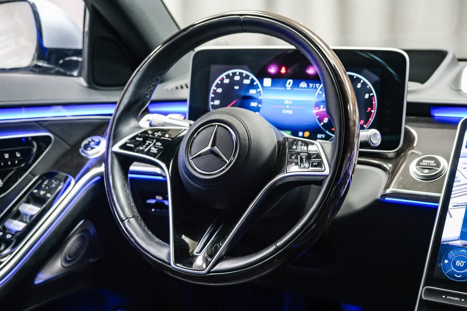 Thumbnail: 2021 Mercedes-Benz B-Class - 15