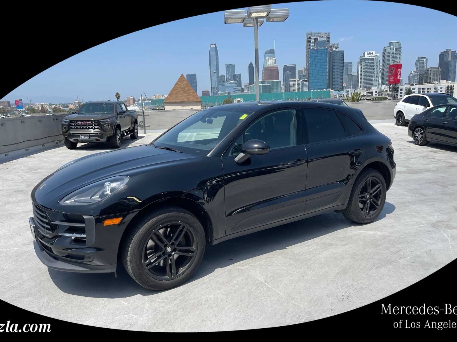 Thumbnail: 2020 Porsche Macan - 1