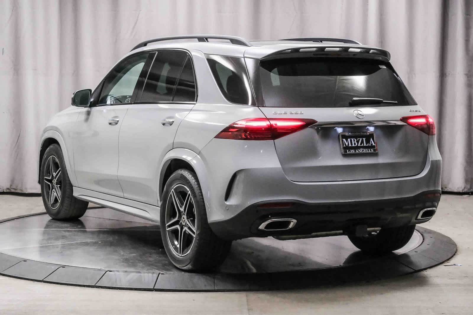 Thumbnail: 2025 Mercedes-Benz GLE - 2