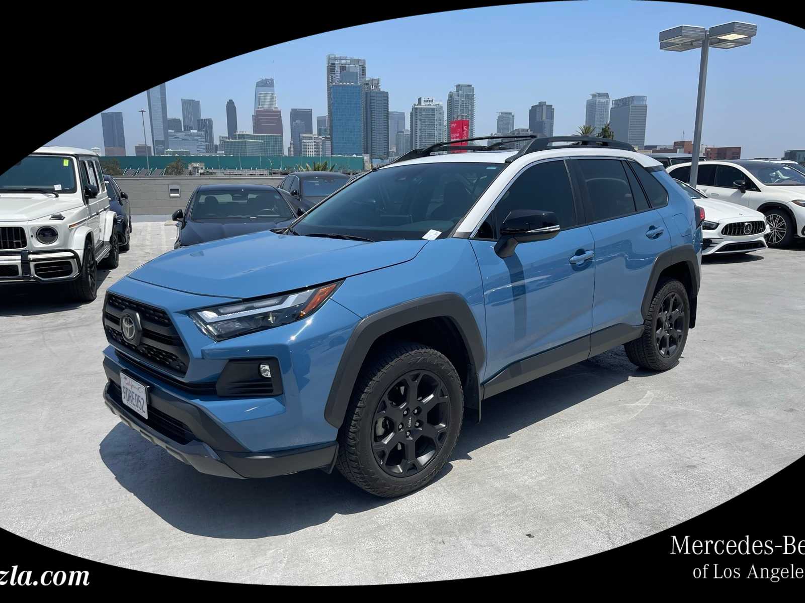 Thumbnail: 2022 Toyota RAV4 - 1