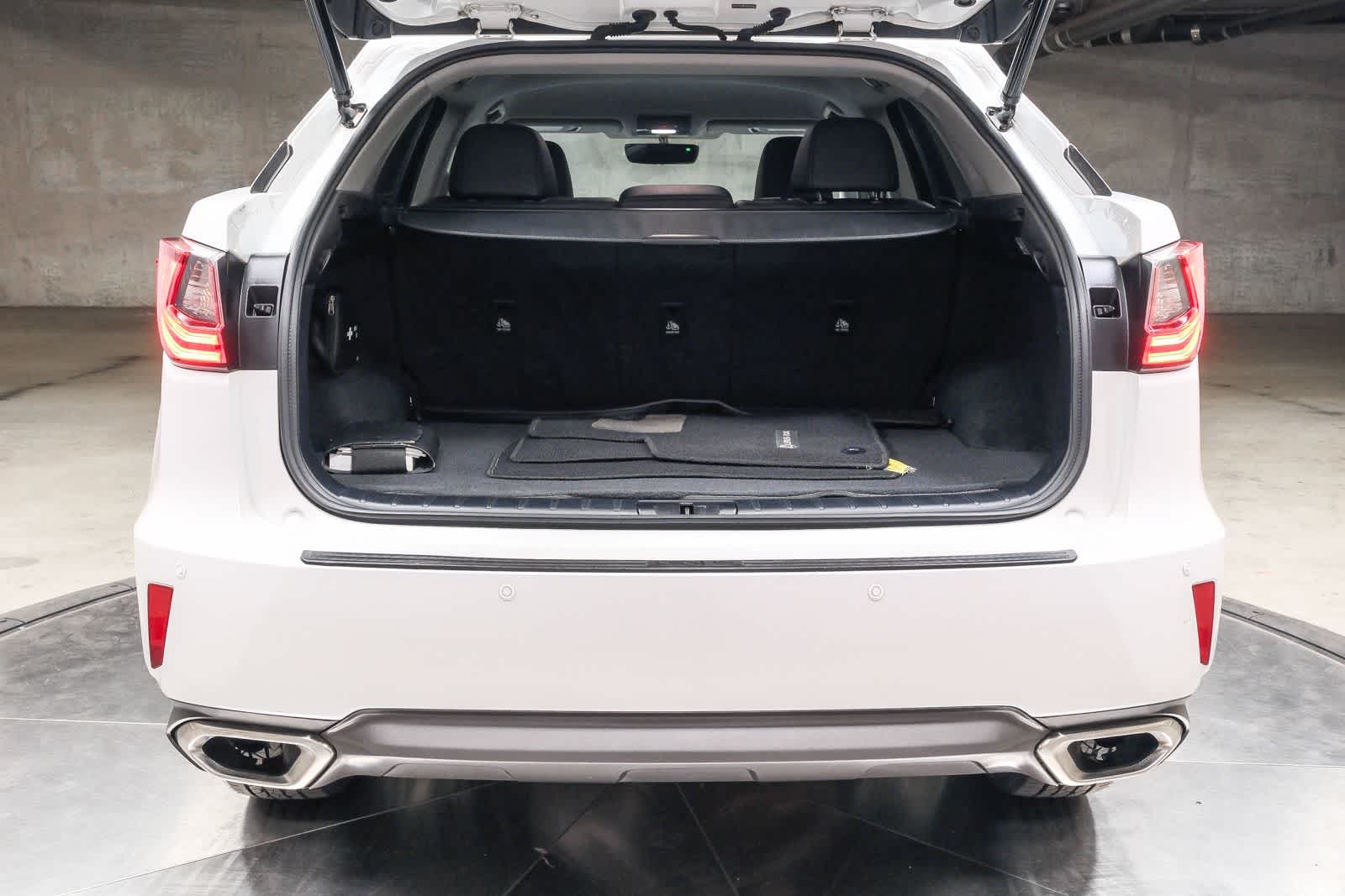 Thumbnail: 2016 Lexus RX - 27