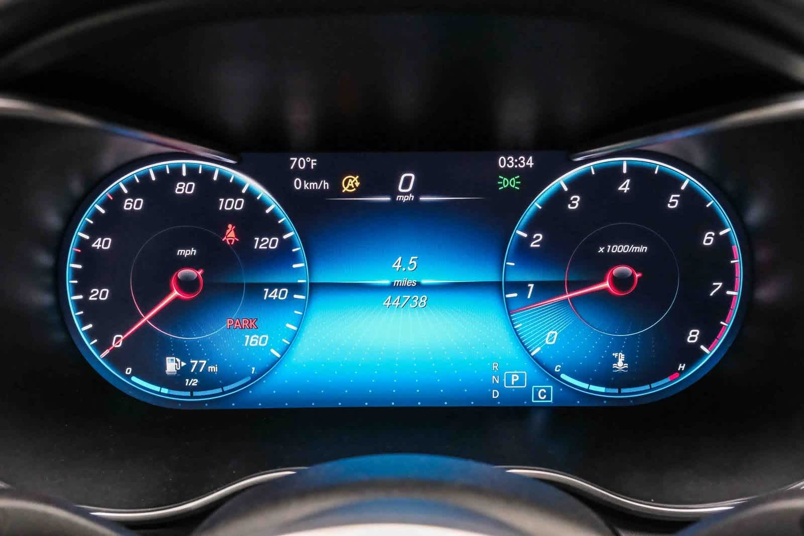 Thumbnail: 2021 Mercedes-Benz C-Class - 25