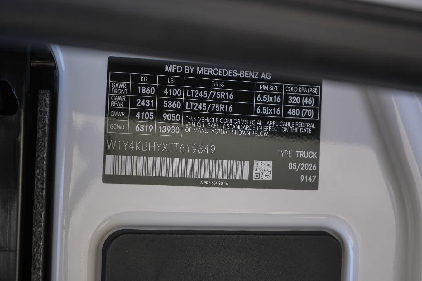 Thumbnail: 2026 Mercedes-Benz Sprinter - 32