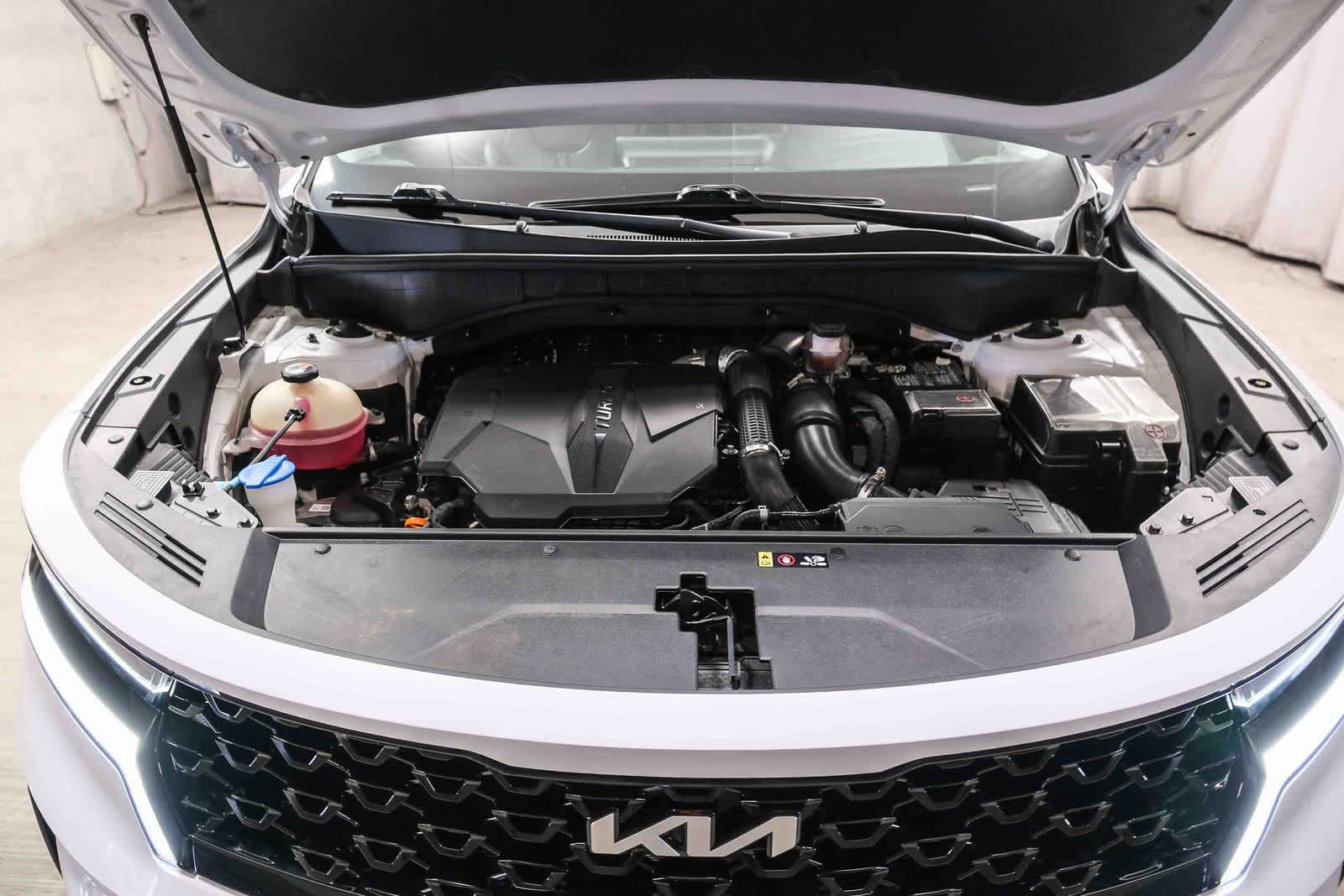 Thumbnail: 2023 Kia Sorento - 30
