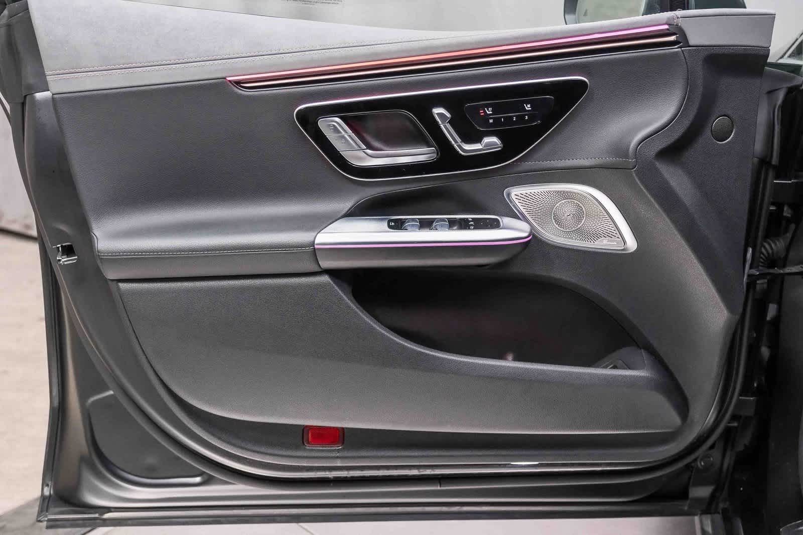 Thumbnail: 2023 Mercedes-Benz EQE - 21