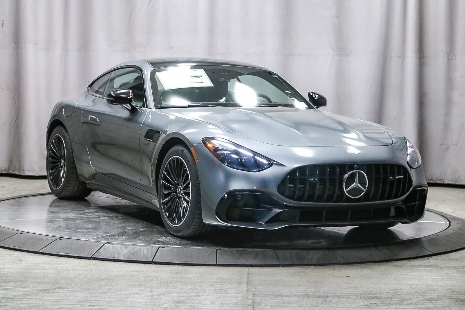 Thumbnail: 2025 Mercedes-Benz AMG GT - 3