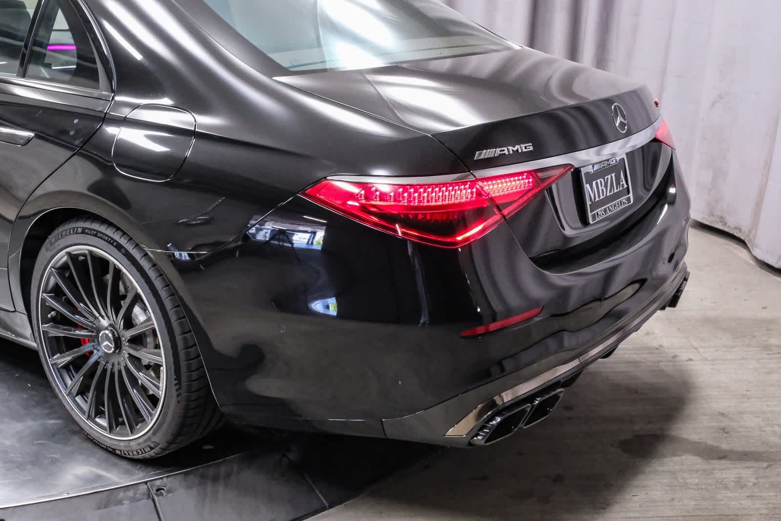 Thumbnail: 2025 Mercedes-Benz S-Class - 8