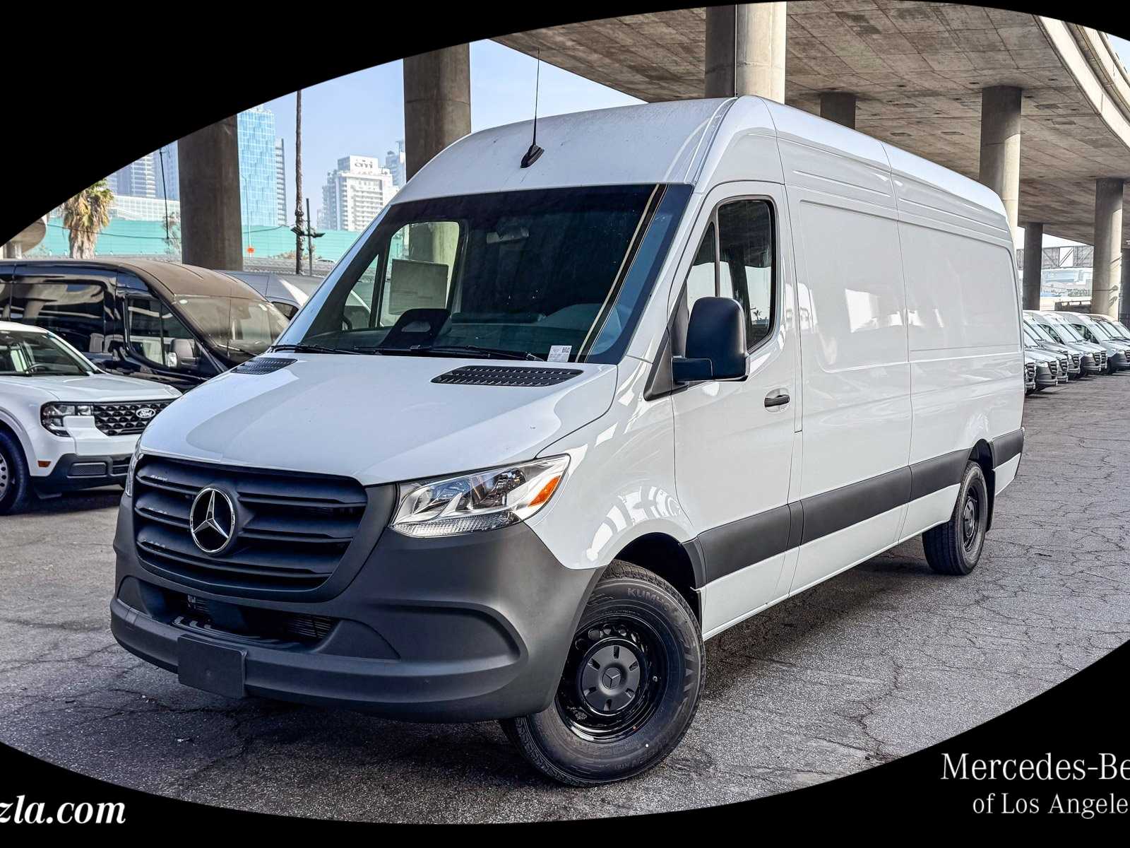 Thumbnail: 2026 Mercedes-Benz Sprinter - 1