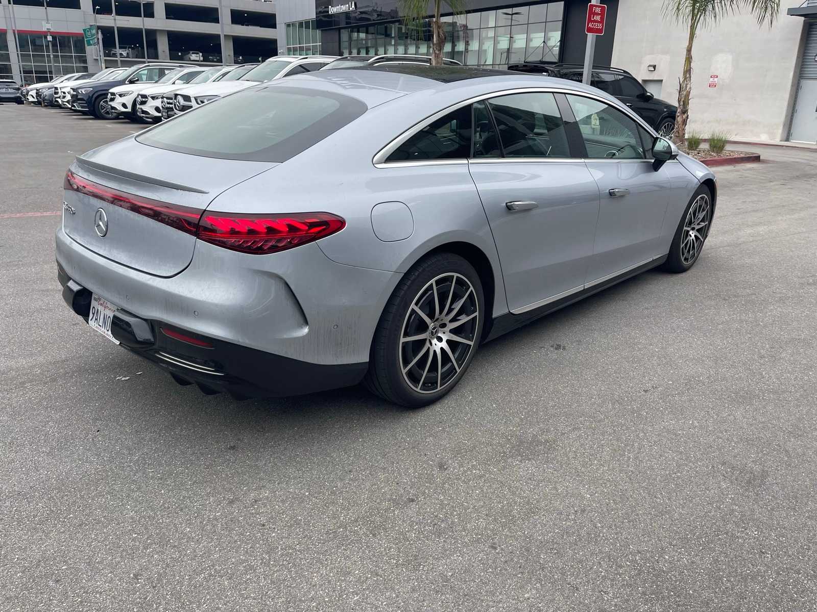 Thumbnail: 2022 Mercedes-Benz EQS - 6
