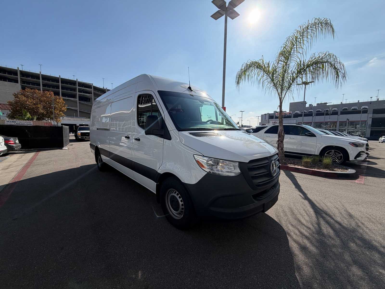 Thumbnail: 2024 Mercedes-Benz eSprinter - 5