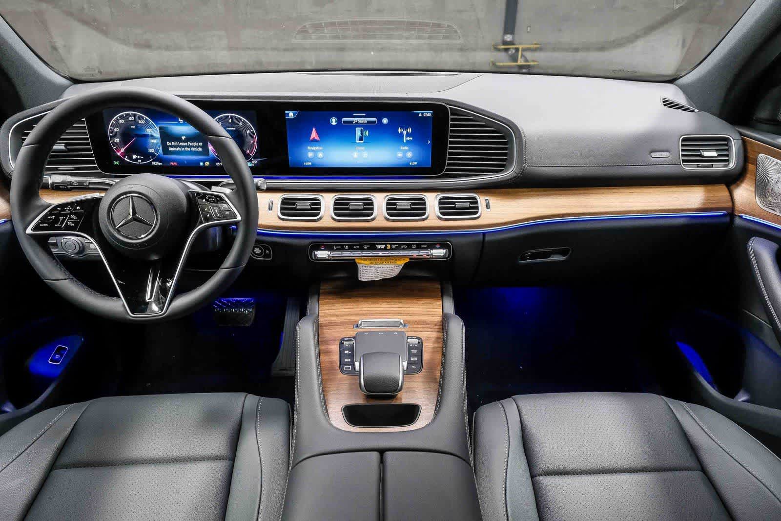Thumbnail: 2026 Mercedes-Benz GLE - 13