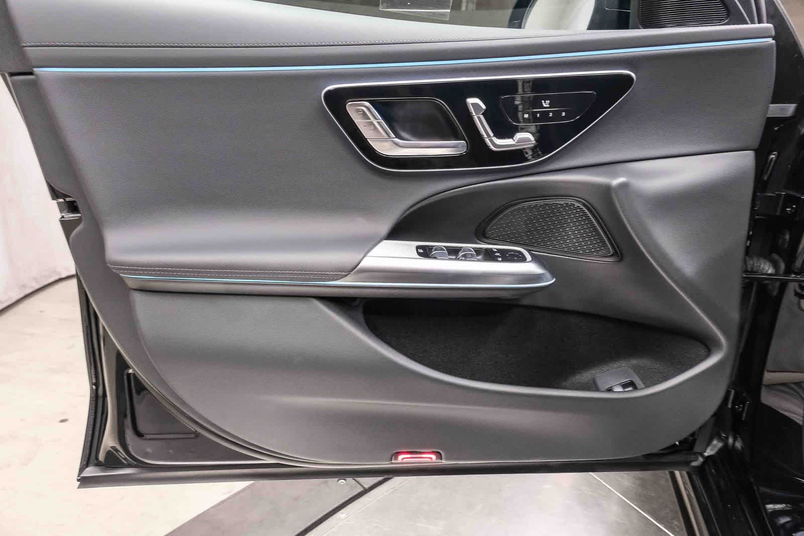 Thumbnail: 2026 Mercedes-Benz E-Class - 25