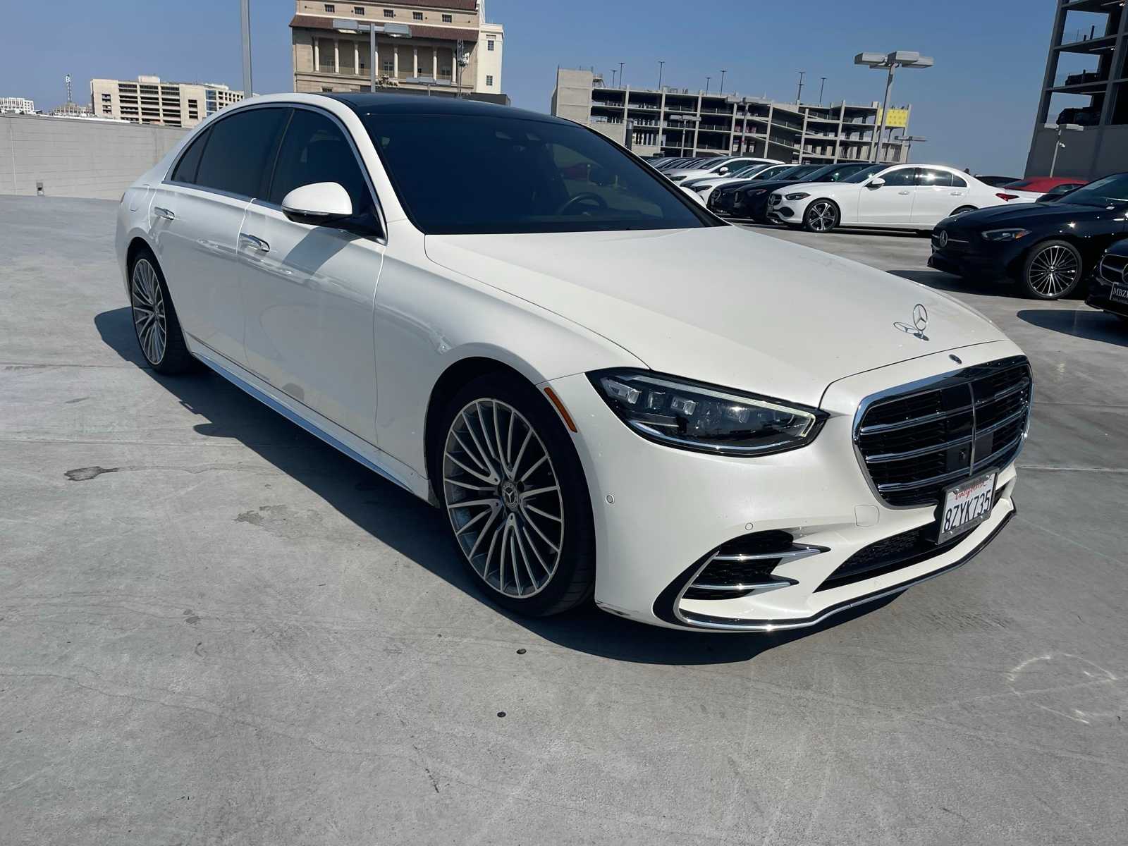Thumbnail: 2022 Mercedes-Benz S-Class - 4