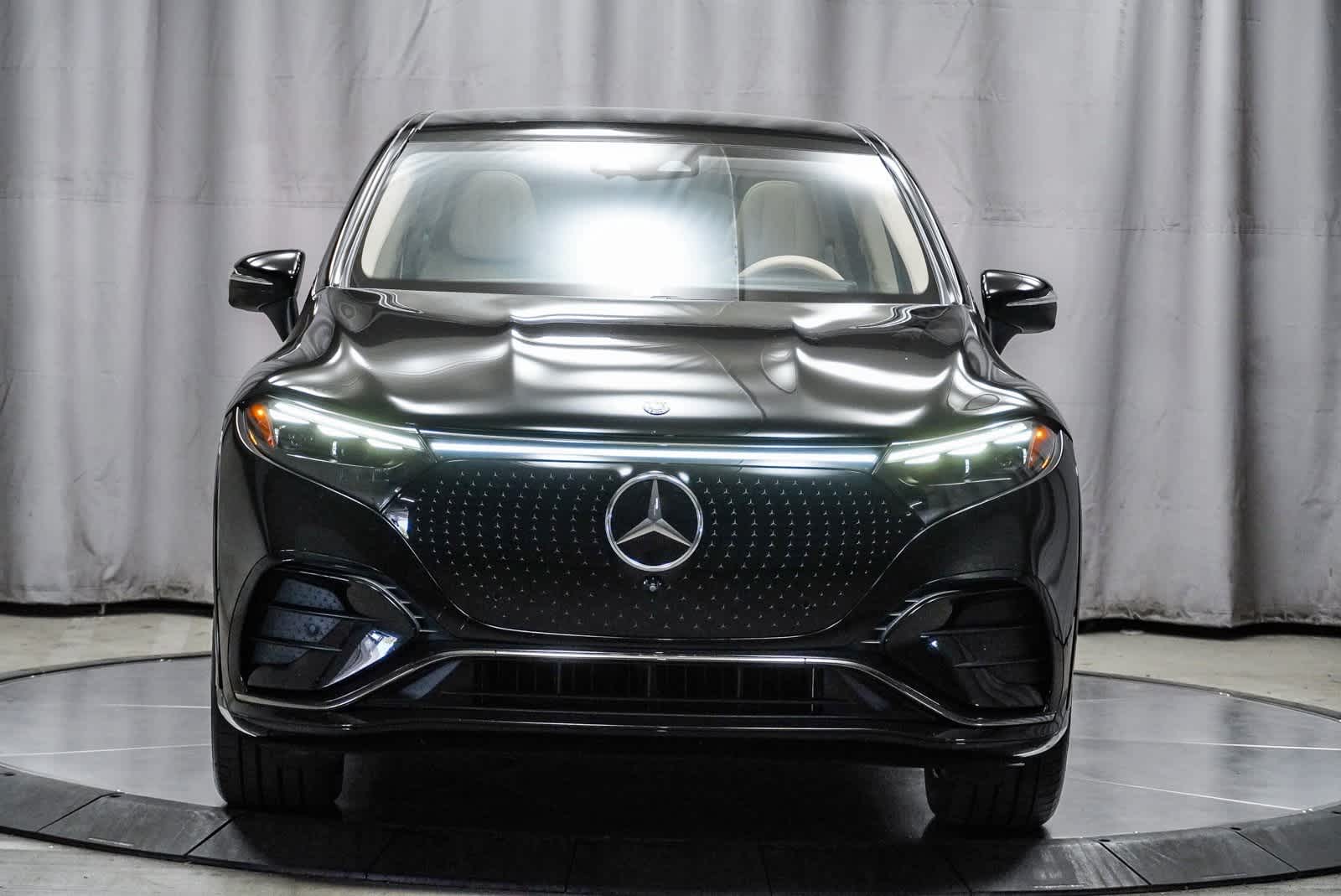 Thumbnail: 2023 Mercedes-Benz EQS - 6