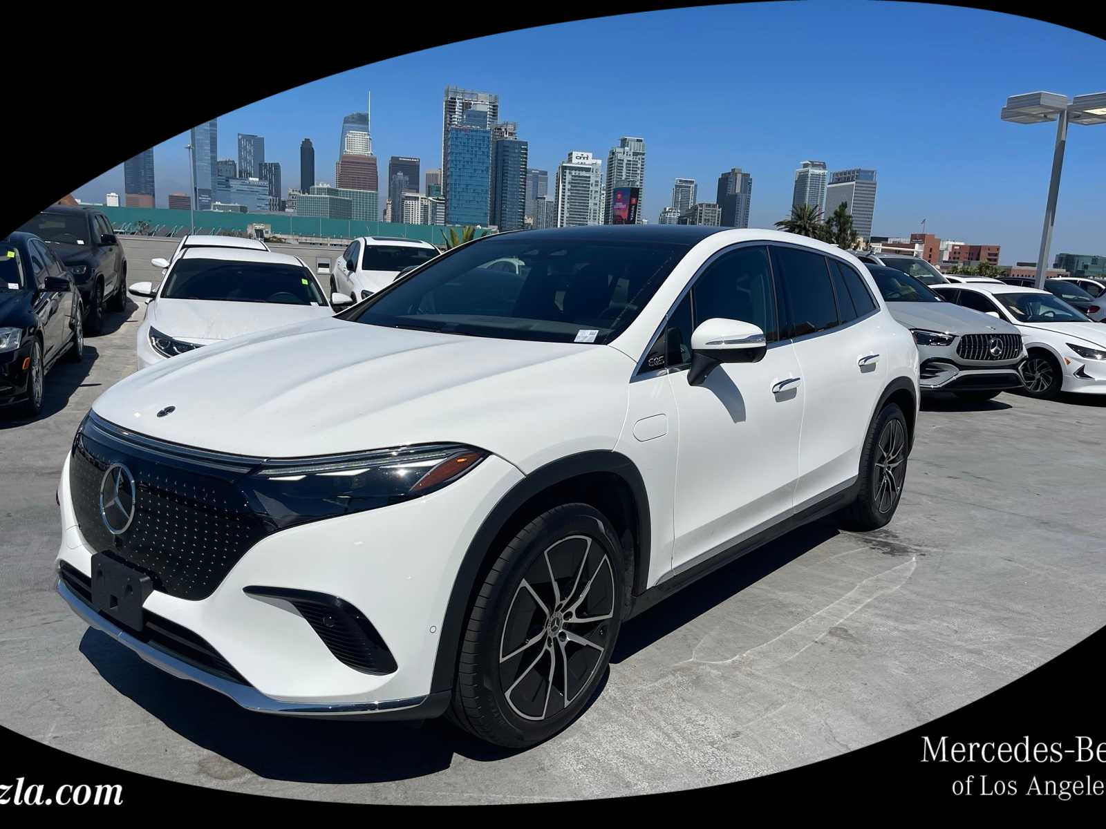 Thumbnail: 2023 Mercedes-Benz EQS - 1