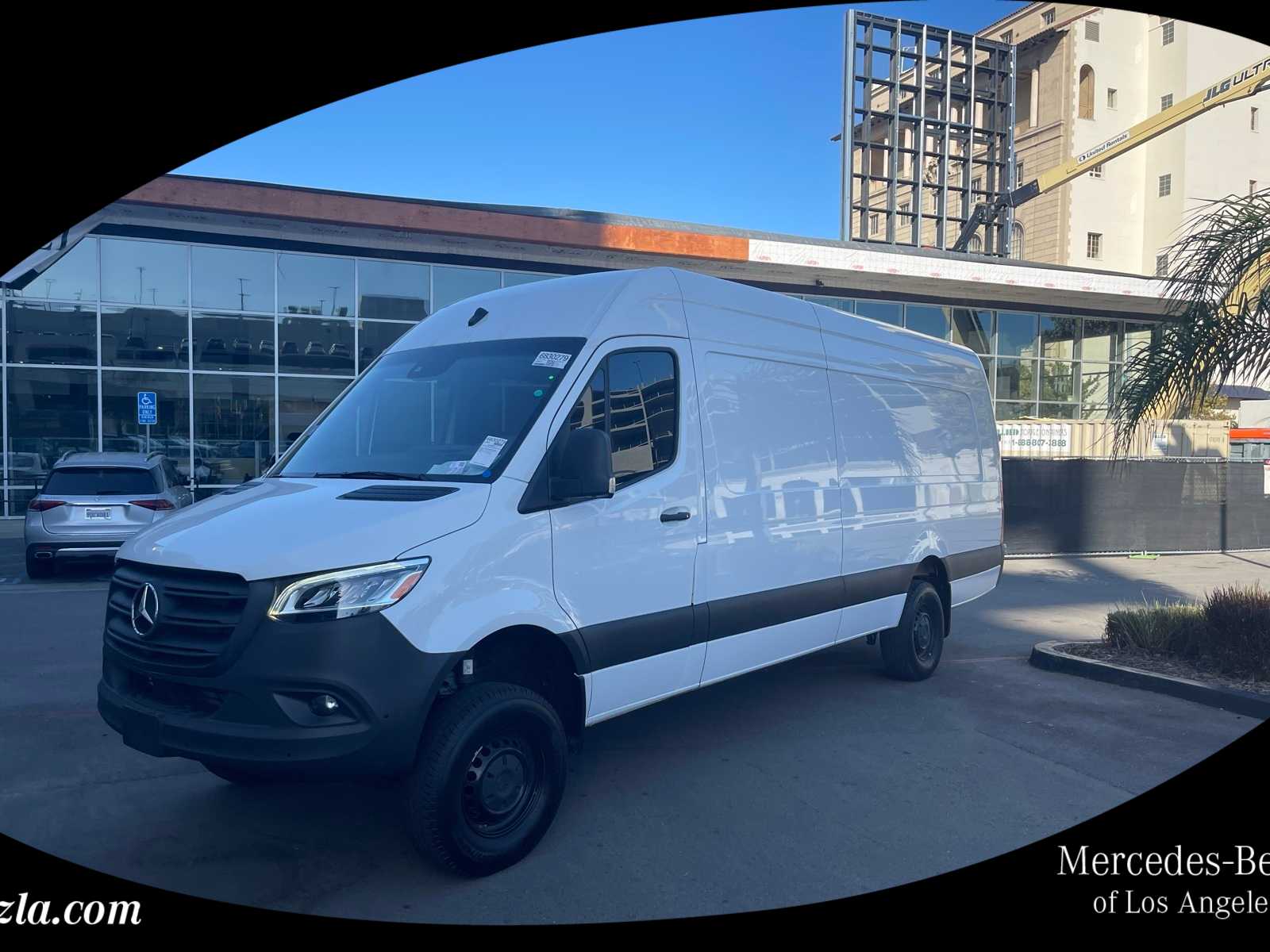 Thumbnail: 2024 Mercedes-Benz Sprinter - 1