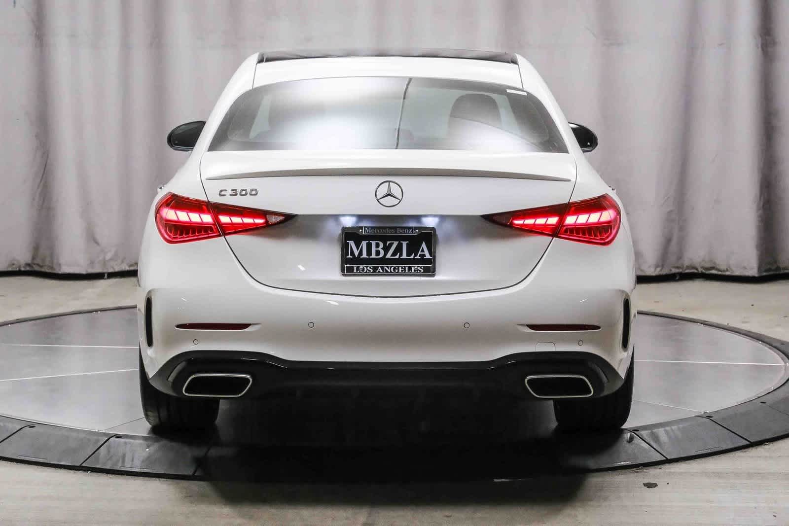 Thumbnail: 2025 Mercedes-Benz C-Class - 3