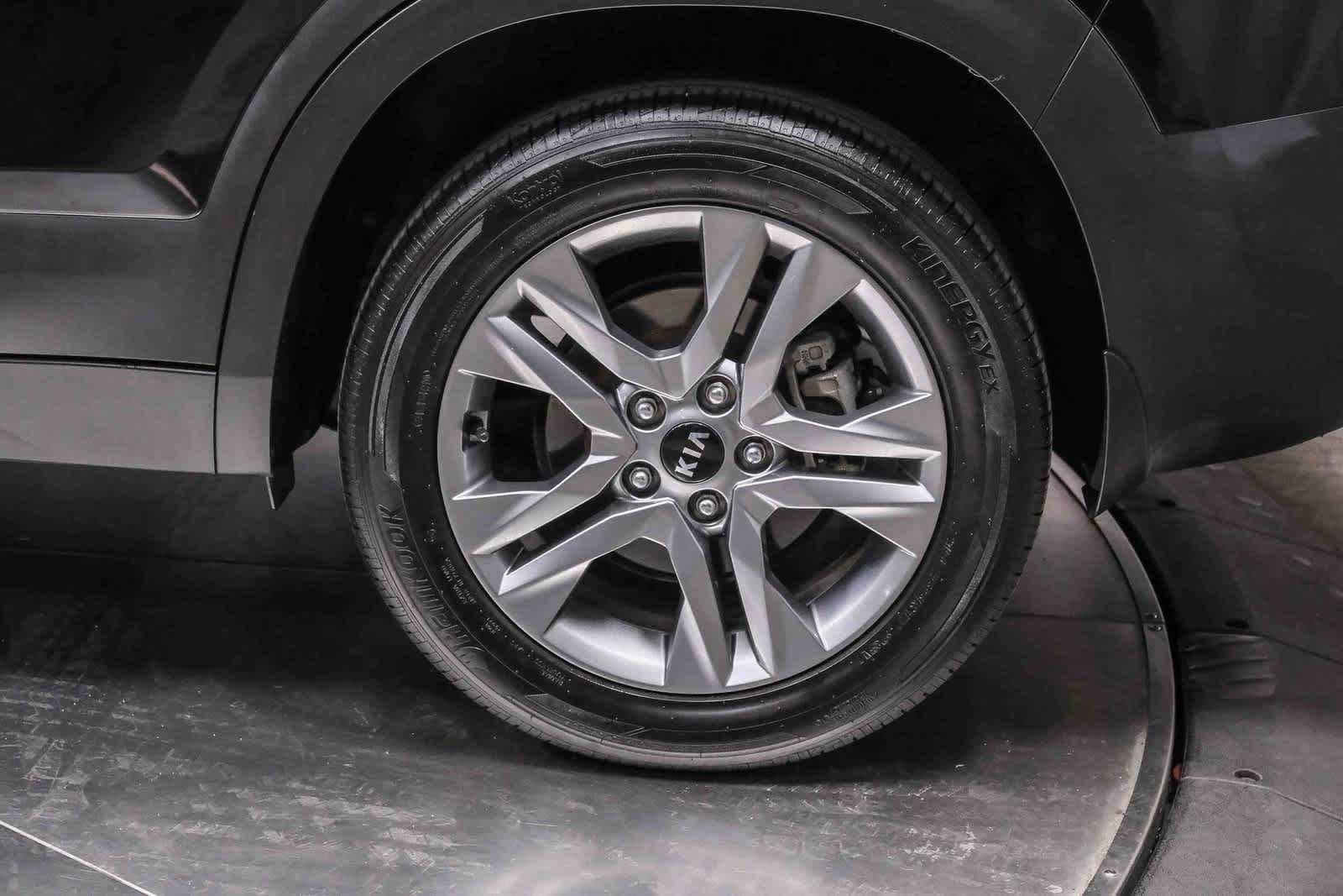 Thumbnail: 2021 Kia Seltos - 9