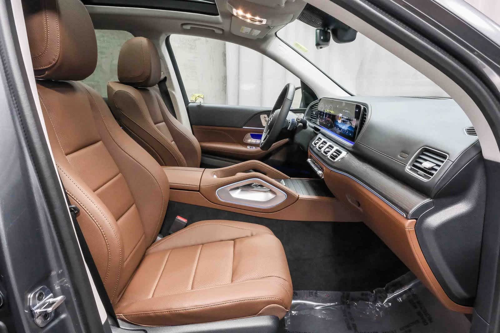 Thumbnail: 2025 Mercedes-Benz GLE - 18