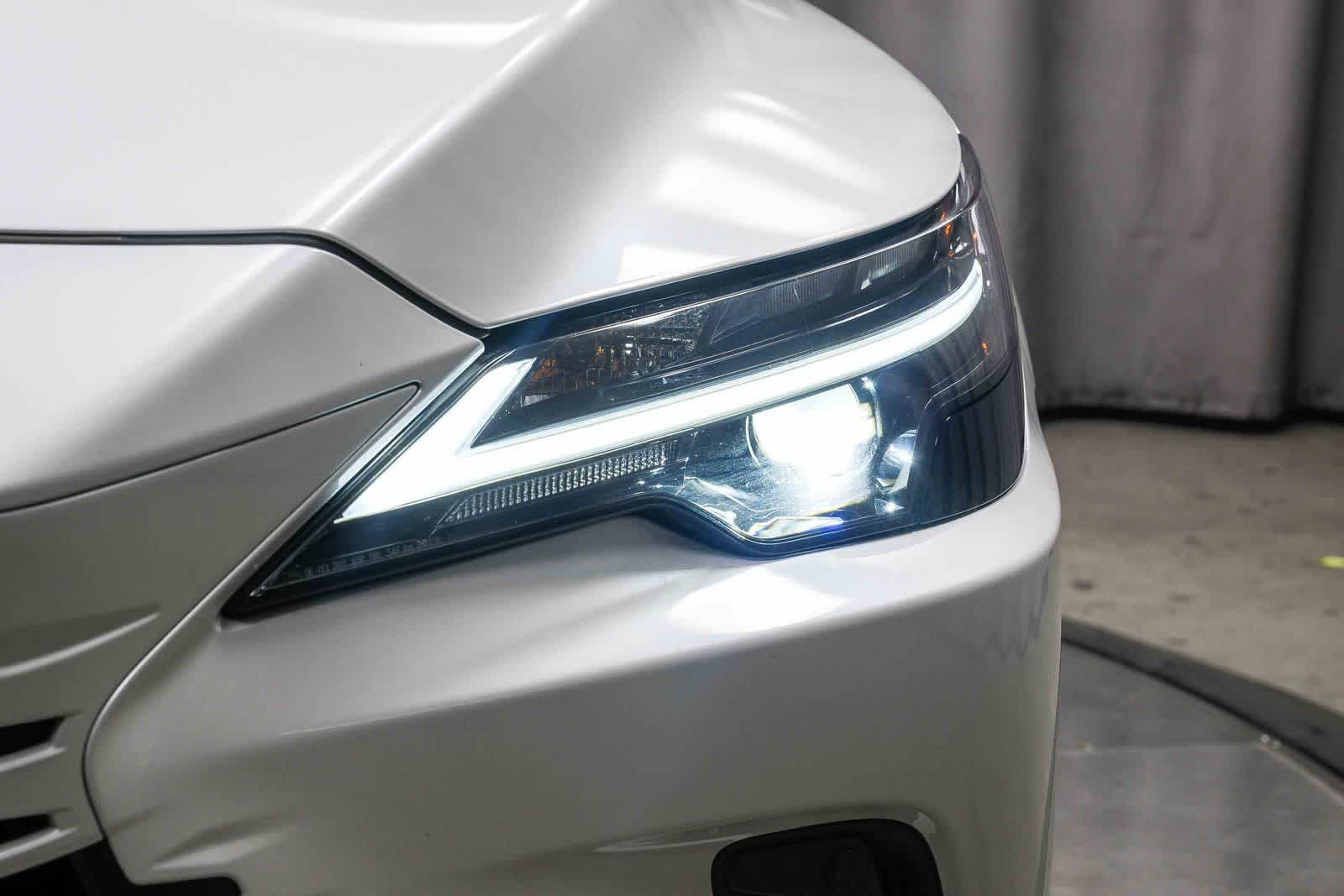 Thumbnail: 2023 Lexus RX - 10