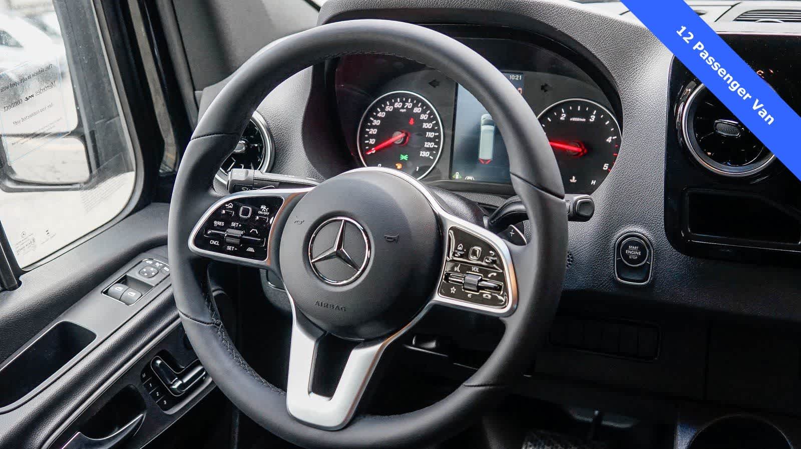 Thumbnail: 2024 Mercedes-Benz Sprinter - 8