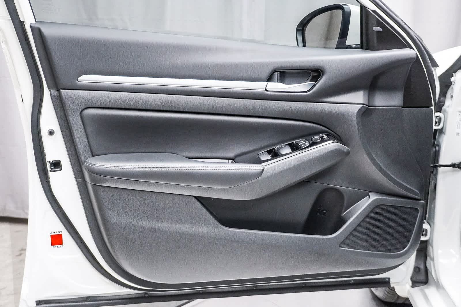 2023 Nissan Altima SV 20