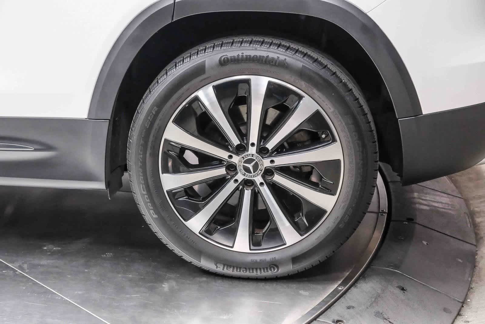 Thumbnail: 2021 Mercedes-Benz GLB - 9